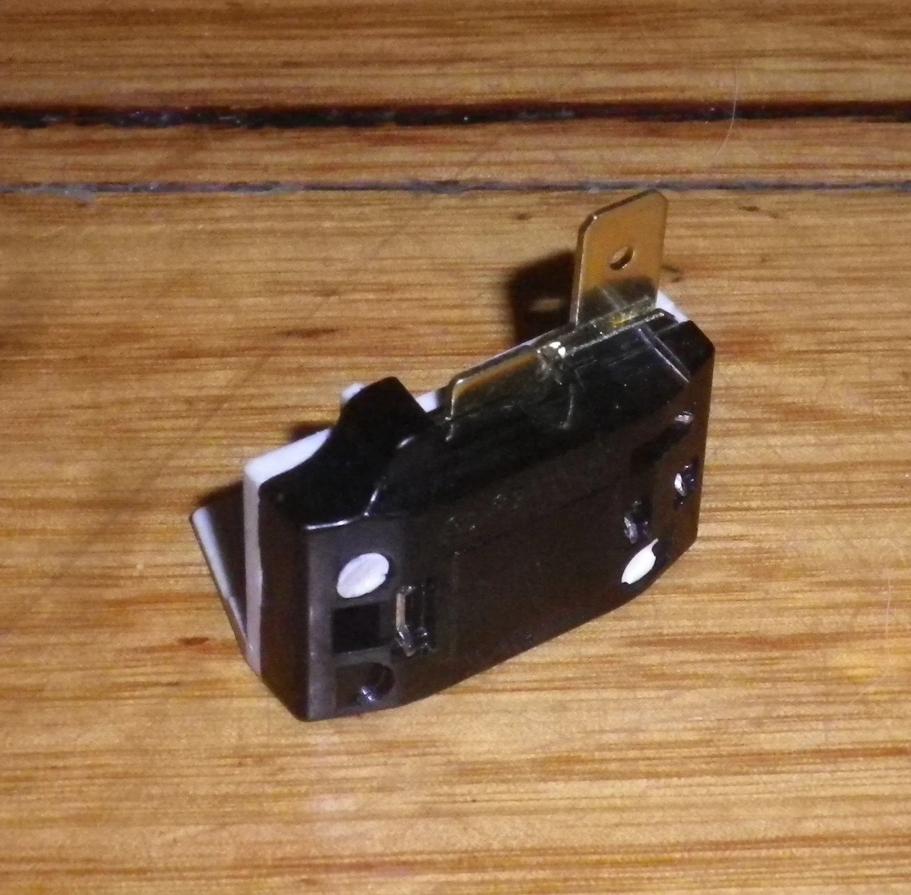 1/4HP Fridge Compressor Overload Cutout - Part # 5100614