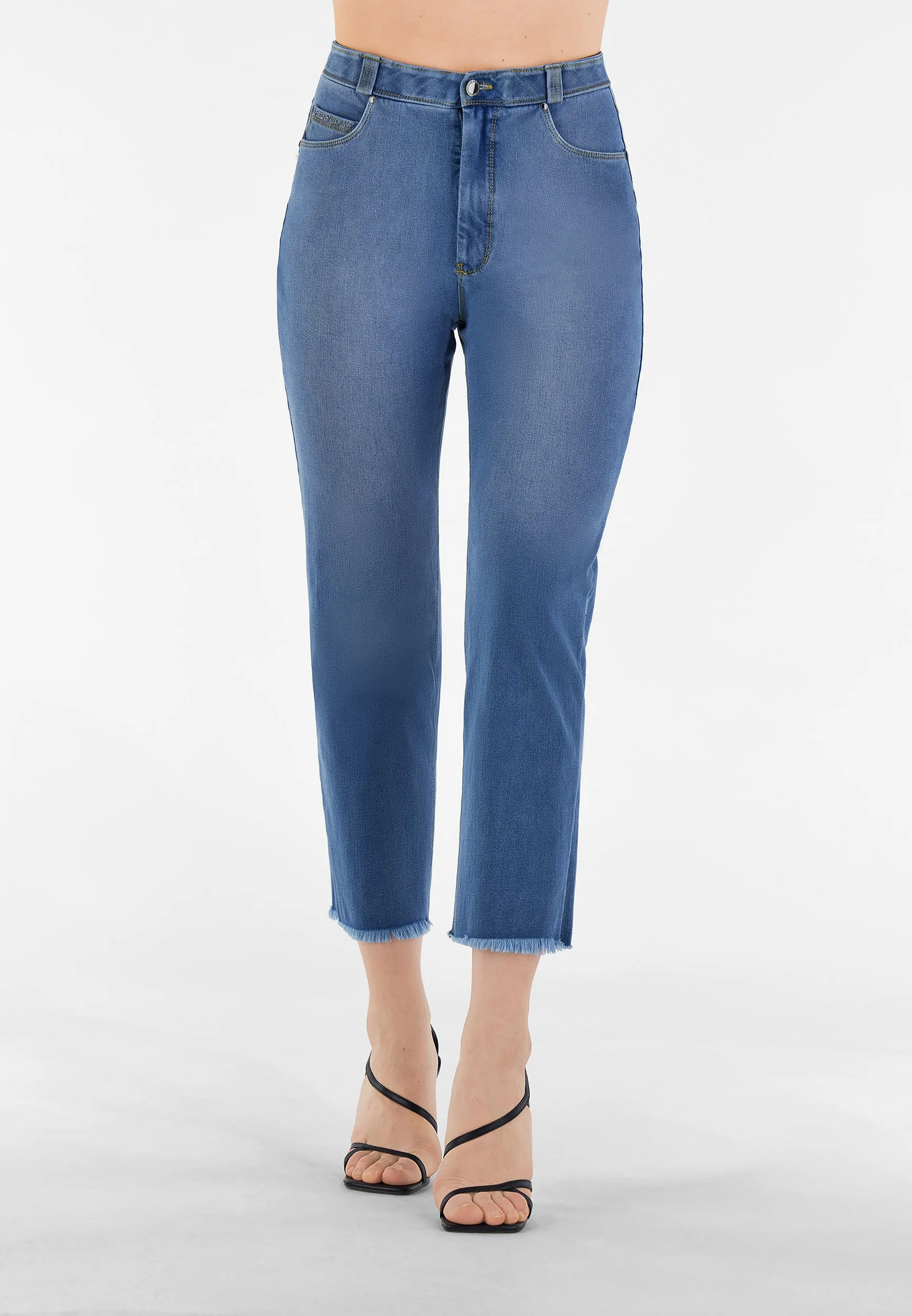 (BLACK14SHS208-J4Y) Freddy  Mom Fit Jeans, Super High Waist And Wide Fringed Bottom