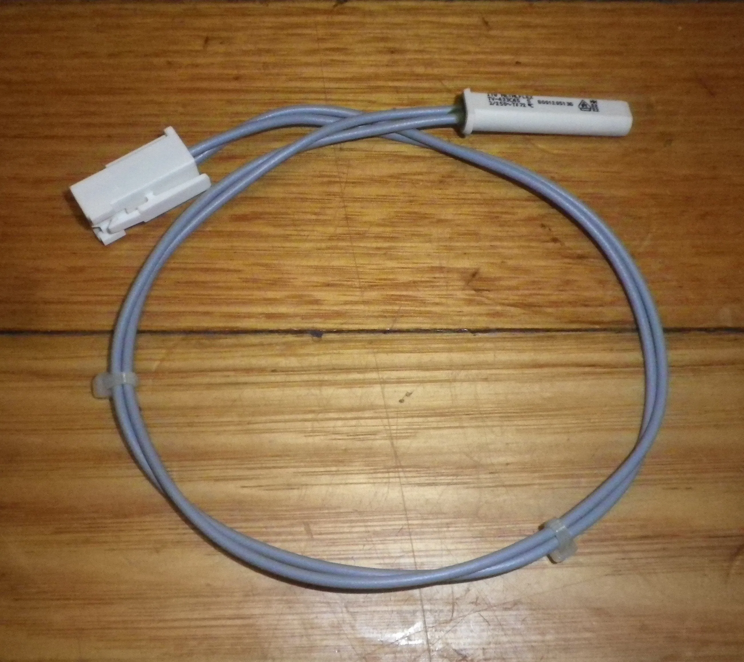 Bosch Fridge Defrost Overtemp Thermal Fuse 72degC - Part # 10024678