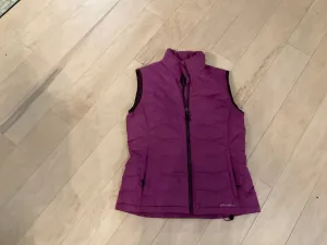{{ClientCode}} PINK EDDIE BAUER VEST, M