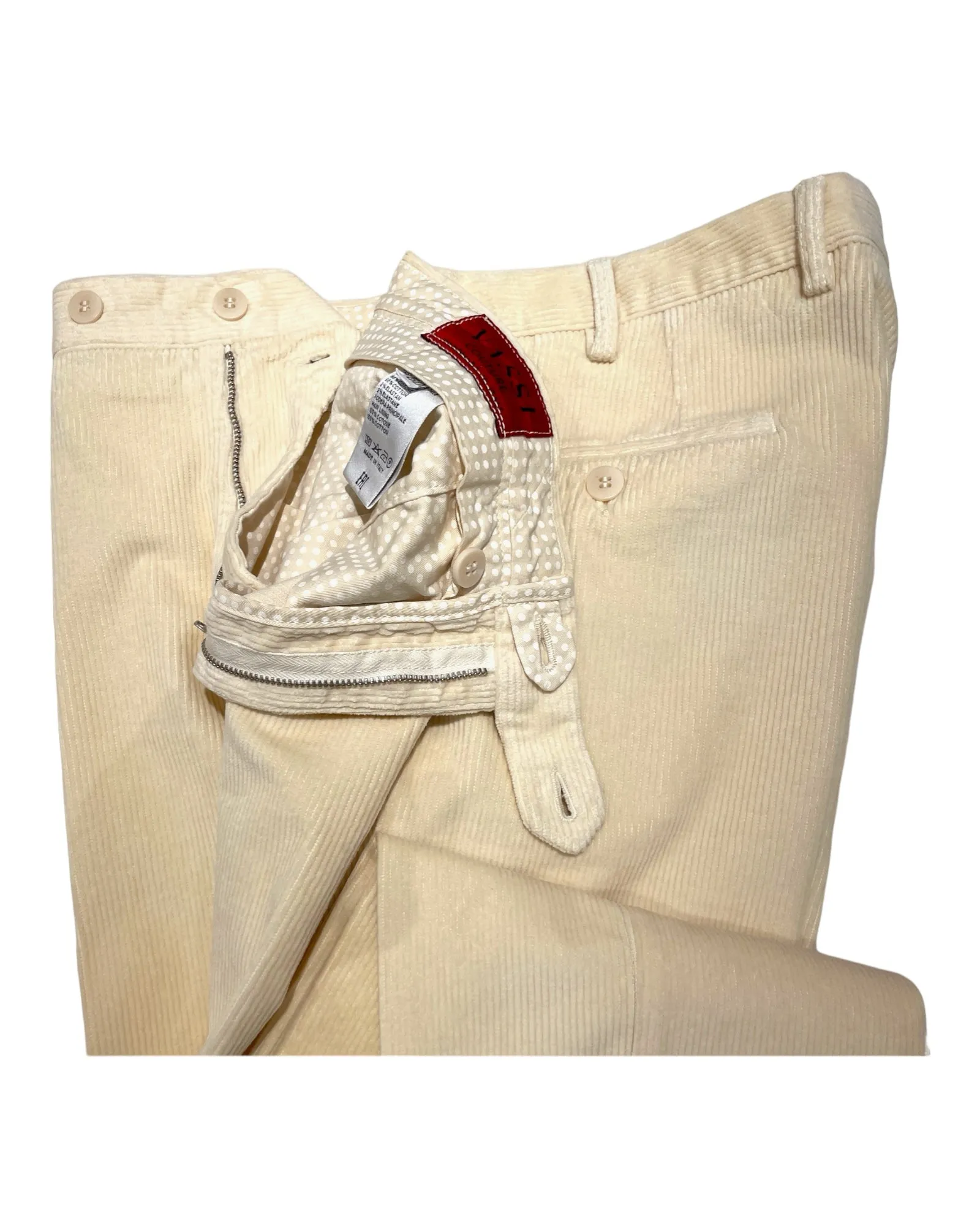 Garment-dyed leisure fit trouser in cotton corduroy - Eggshell