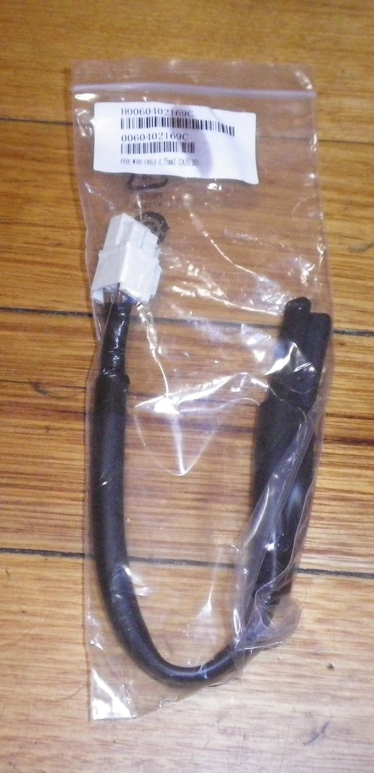 Haier Fridge Defrost Fuse Wire Cable 0.75mm² with 2 Fuses - Part # H0060402169C