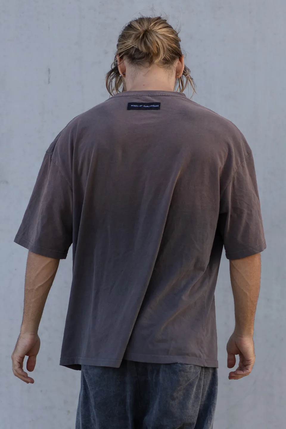 SUNKISSED TEE